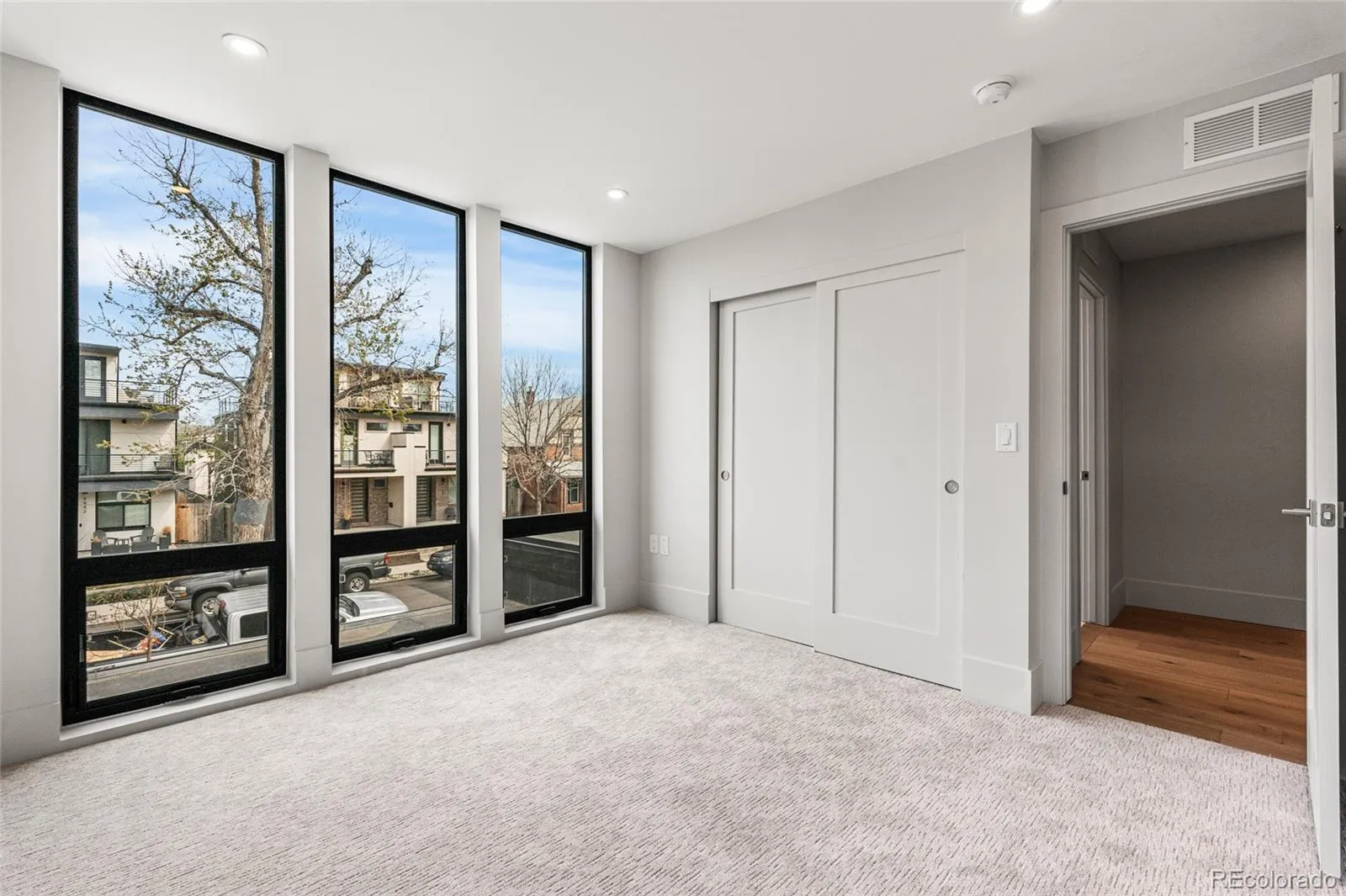 4443 Stuart Denver CO 80212 MLS #REC4170141 05092026024500 1600 30