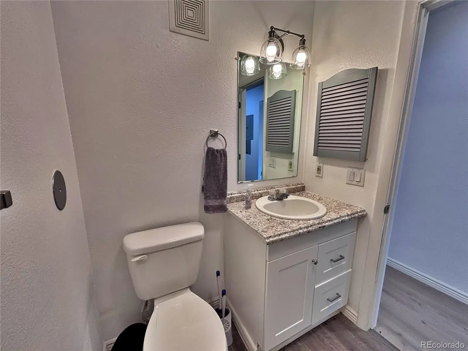 2280 S Oswego Way #105 Aurora CO 80014 MLS #REC4171417 09122025064141 1600 29