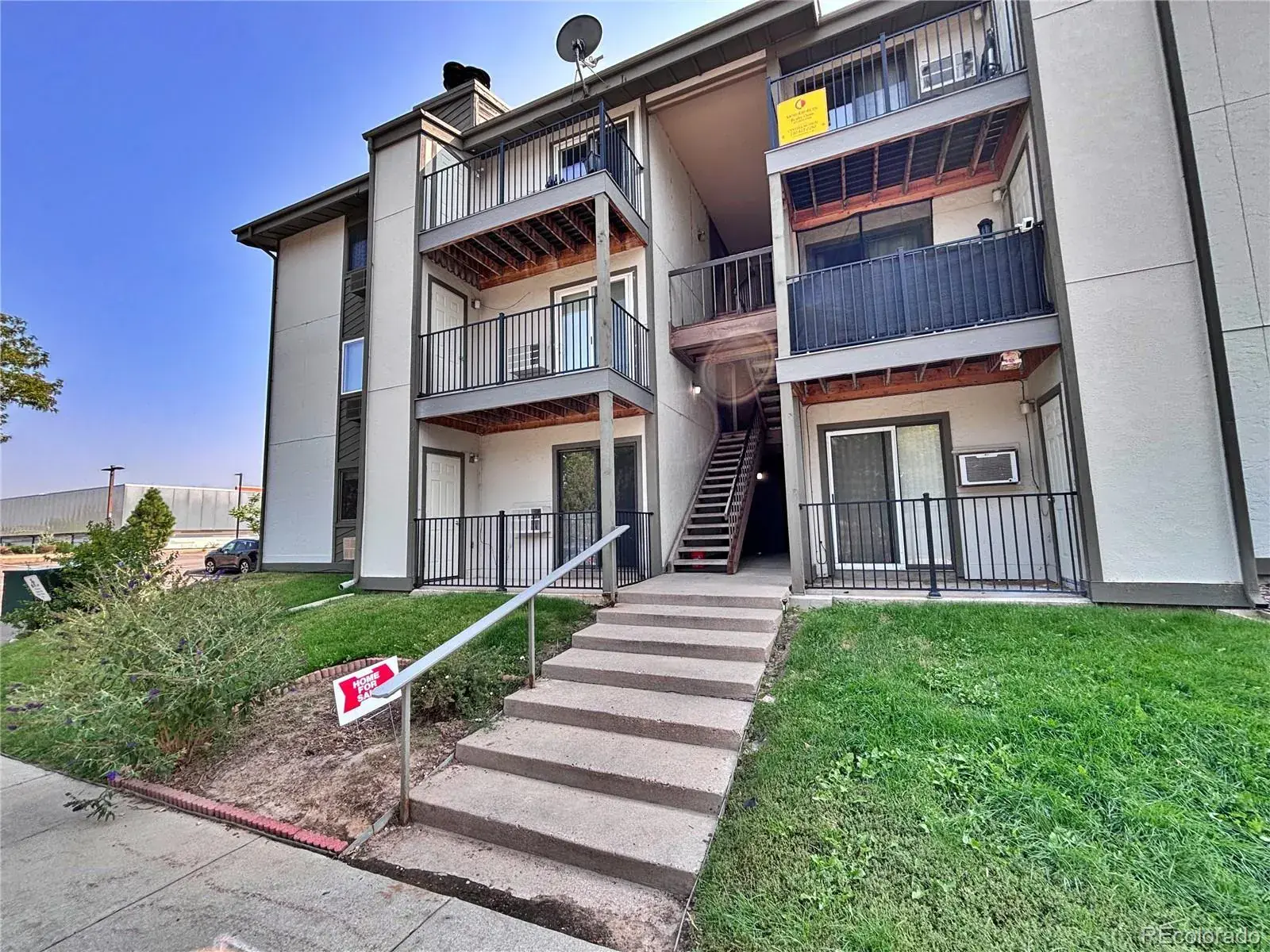2280 S Oswego Way #105 Aurora CO 80014 MLS #REC4171417 09122025064141 1600 4