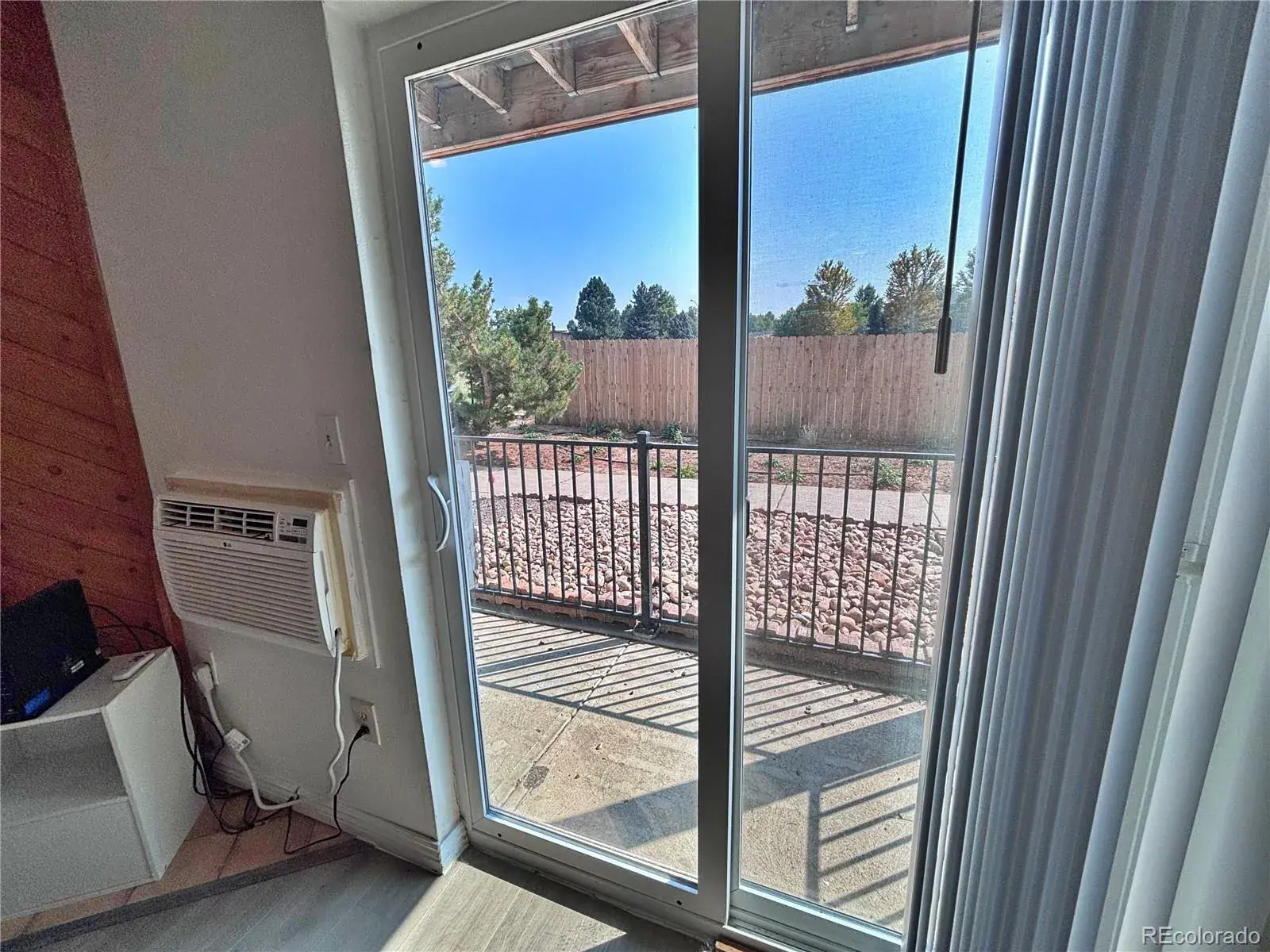 2280 S Oswego Way #105 Aurora CO 80014 MLS #REC4171417 09122025064141 1600 41