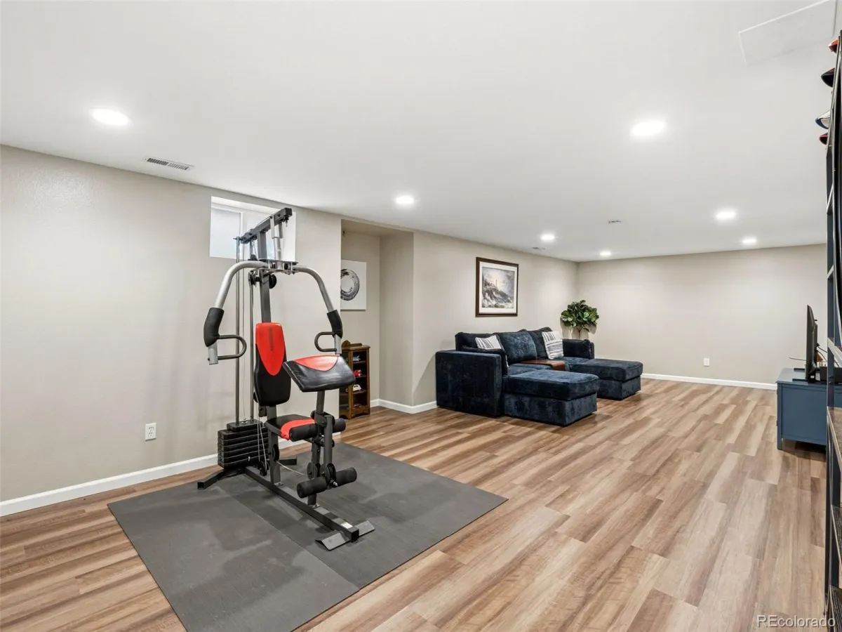 04182026170504 1200 25