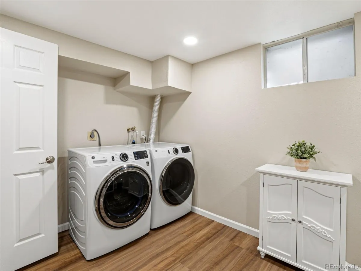 04182026170504 1200 29