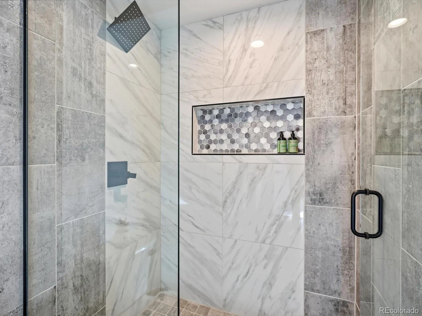 2636 S Acoma Street Denver CO 80223 MLS #REC4172495 05022026051730 1600 19