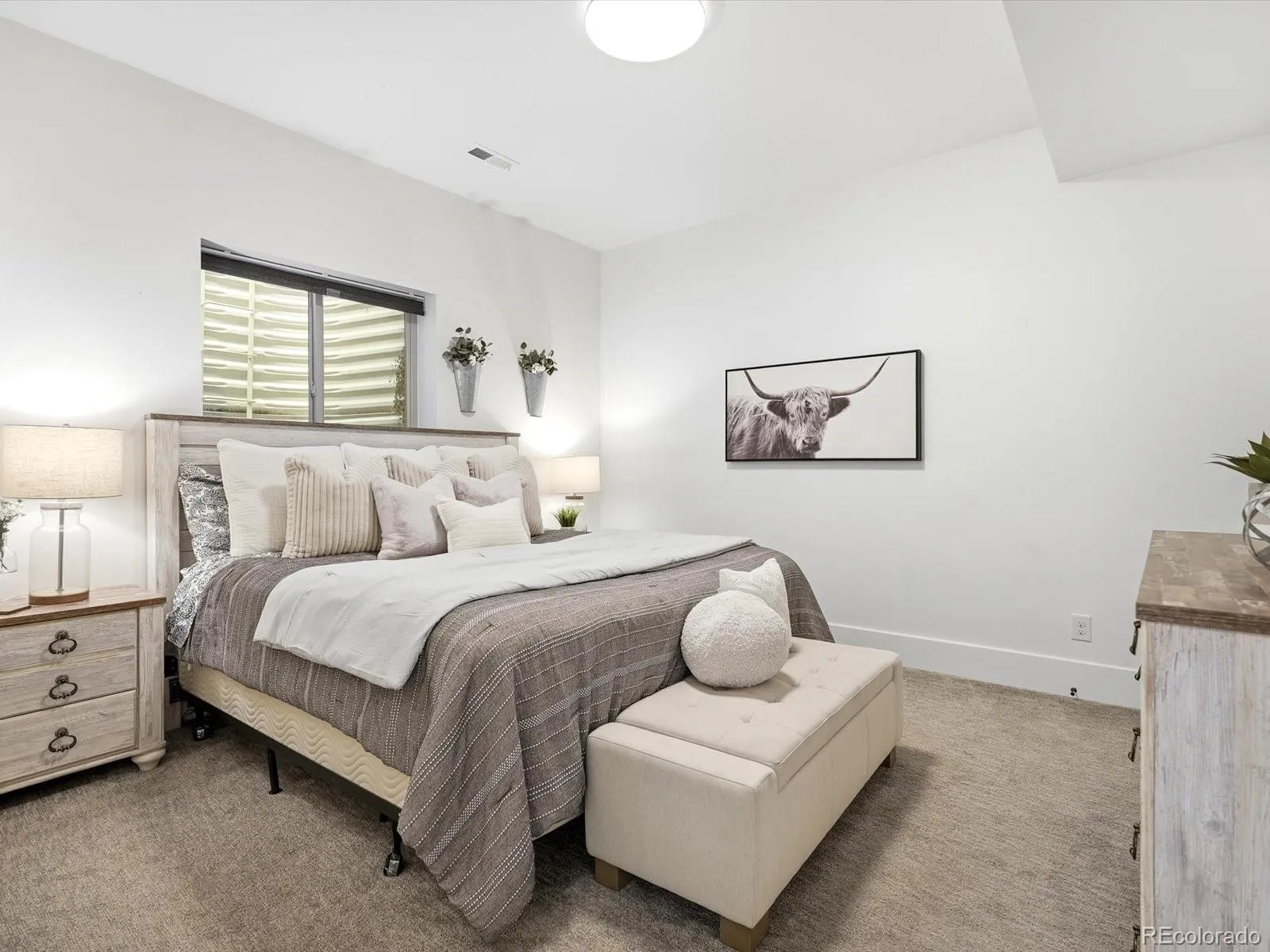 2636 S Acoma Street Denver CO 80223 MLS #REC4172495 05022026051730 1600 27