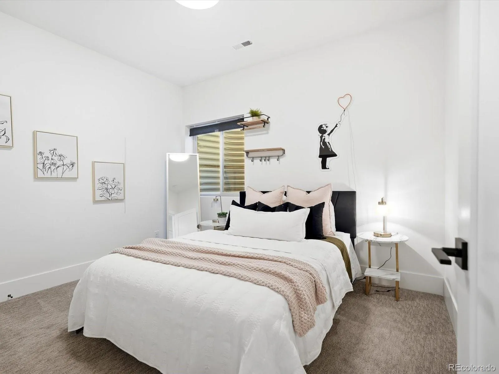 2636 S Acoma Street Denver CO 80223 MLS #REC4172495 05022026051730 1600 28