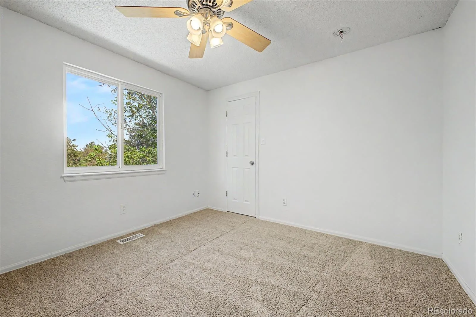5561 E 117th Avenue Thornton CO 80233 | MLS #REC4173068 07292026194404 1600 30