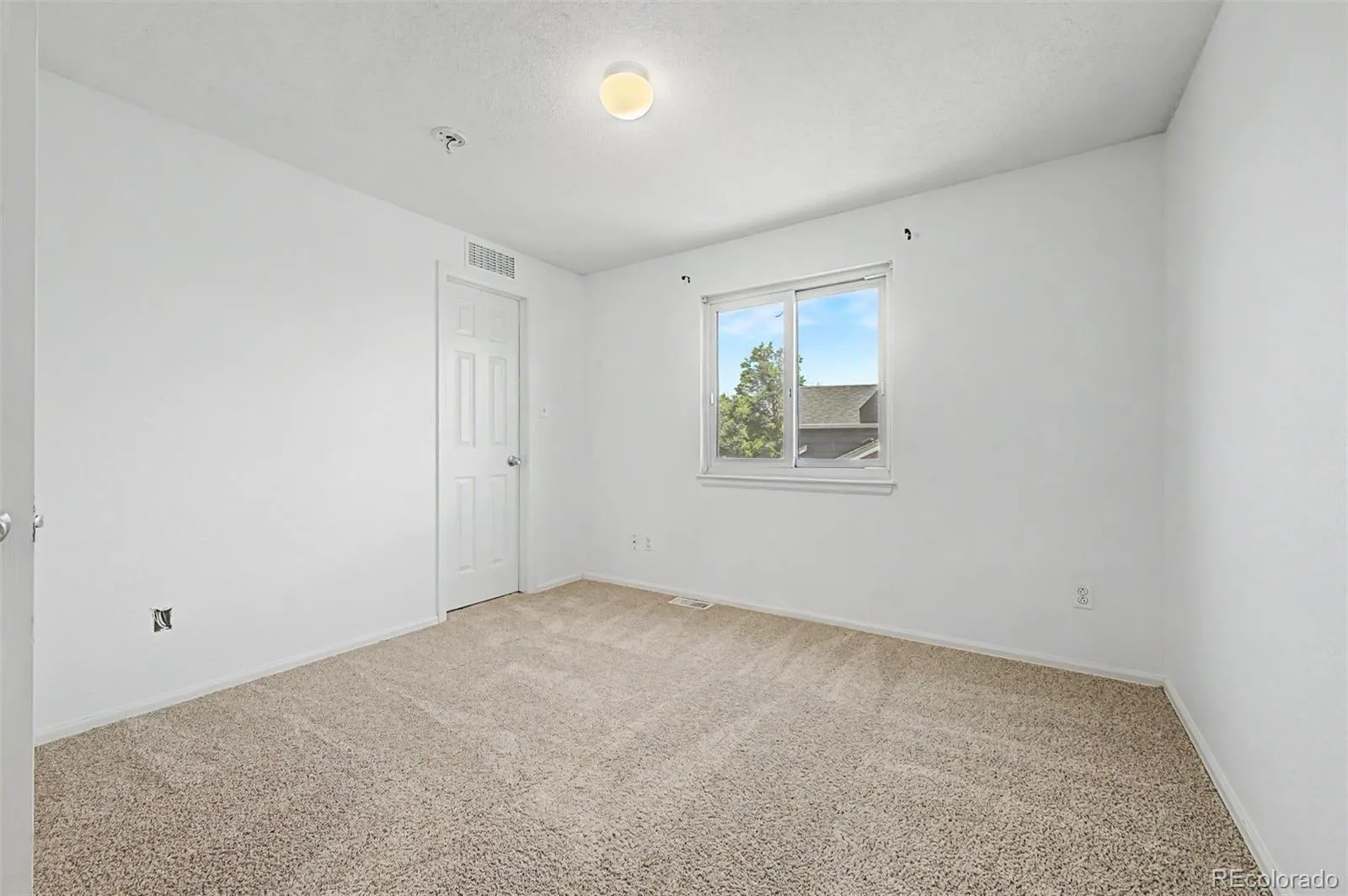 5561 E 117th Avenue Thornton CO 80233 | MLS #REC4173068 07292026194404 1600 33