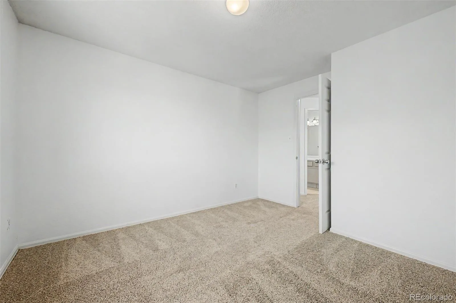 5561 E 117th Avenue Thornton CO 80233 | MLS #REC4173068 07292026194404 1600 34