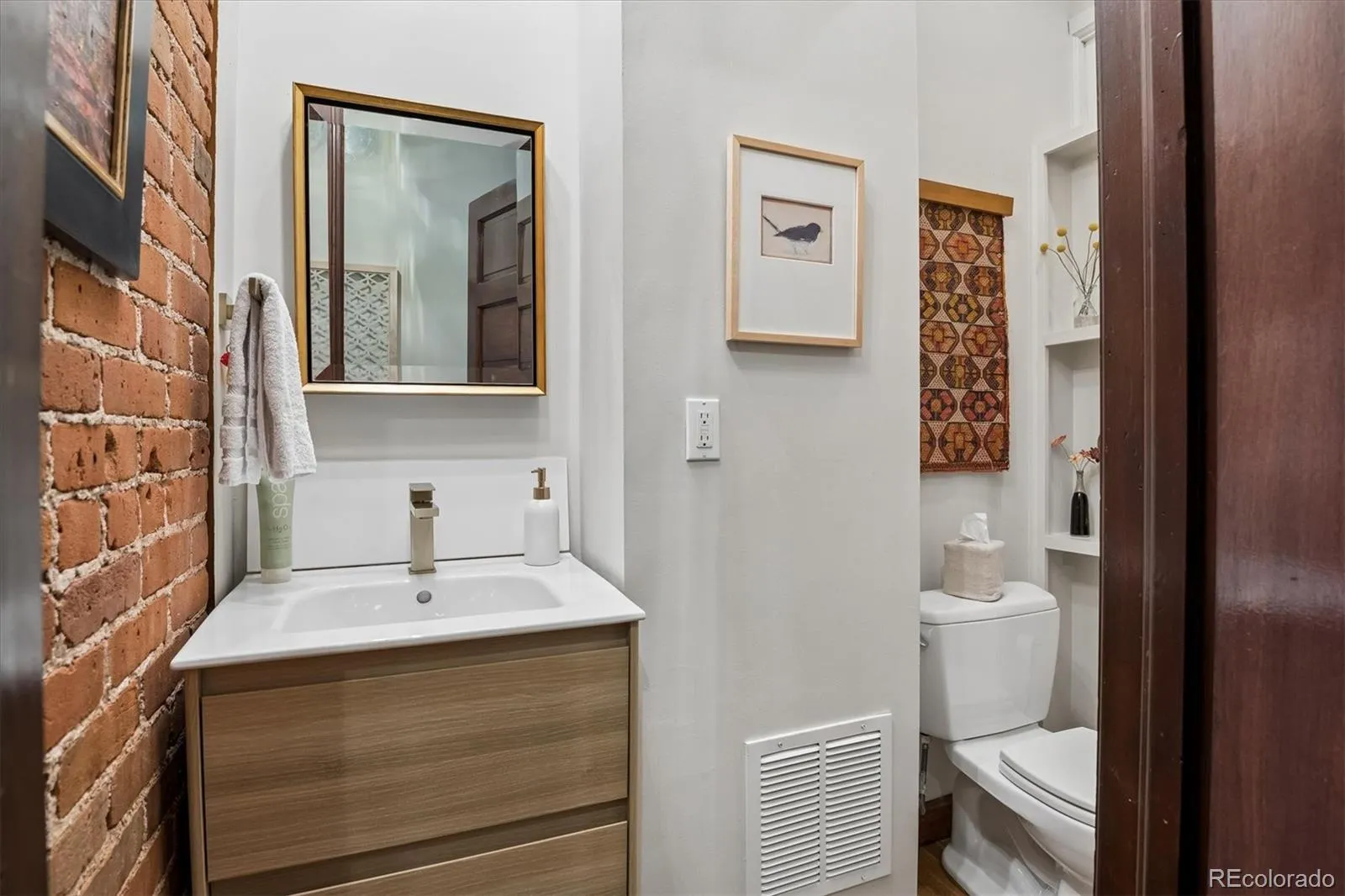 04122026040641 1600 2