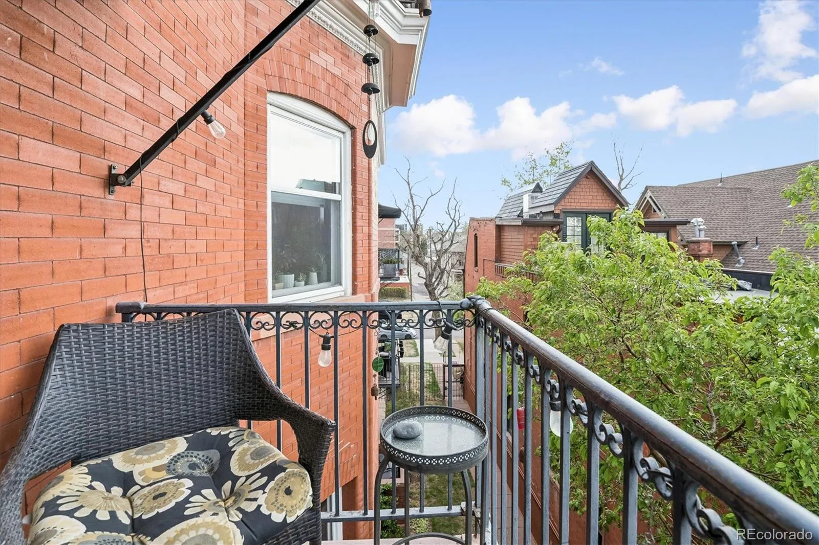 04122026040641 1600 8