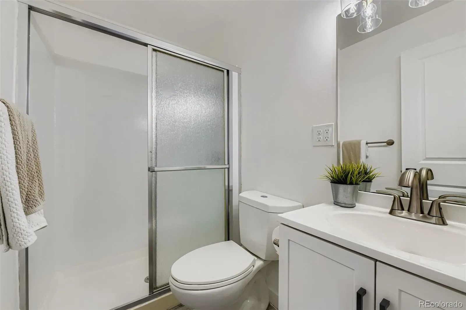 1431 S Meade Street Denver CO 80219 MLS #REC4174577 03282026035044 1600 12