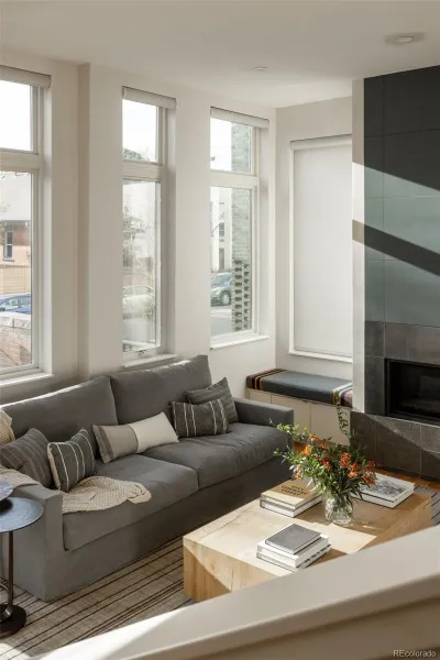 04172026213712 800 1