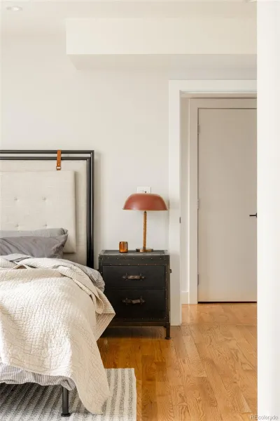 04172026213712 800 19