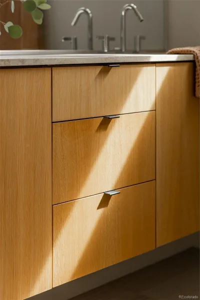 04172026213712 800 23