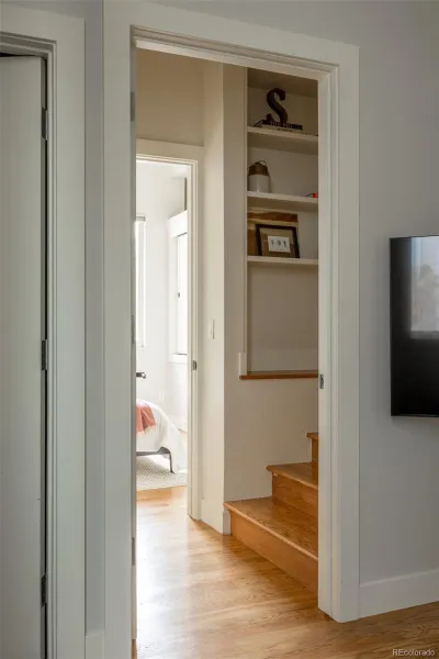 04172026213712 800 29