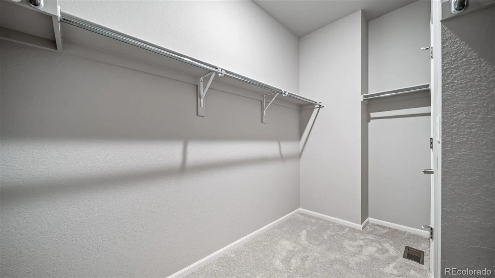 4587 N Sicily Court Aurora CO 80019 | MLS #REC4177285 08122026152707 1600 10