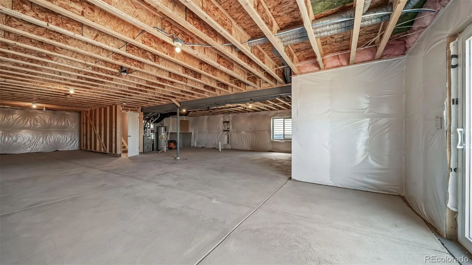 4587 N Sicily Court Aurora CO 80019 | MLS #REC4177285 08122026152707 1600 22