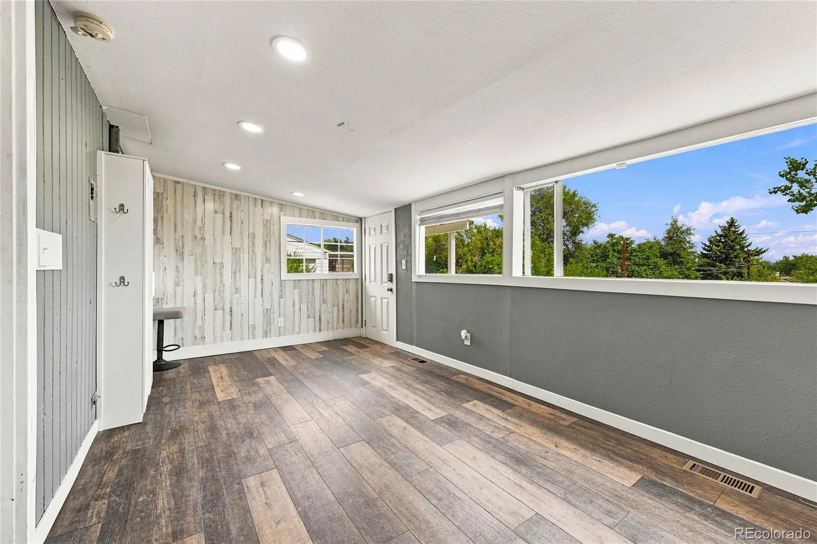 118 S Yates Way Denver CO 80219 | MLS #REC4181332 08142026185509 1600 16