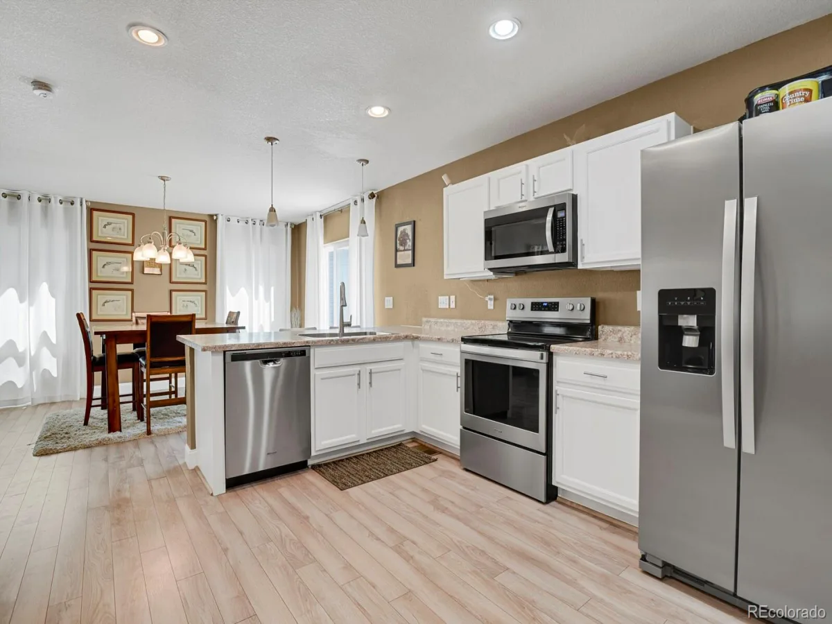3742 Dinosaur Street Castle Rock CO 80109 | MLS #REC4181889 07242026005826 1200 12
