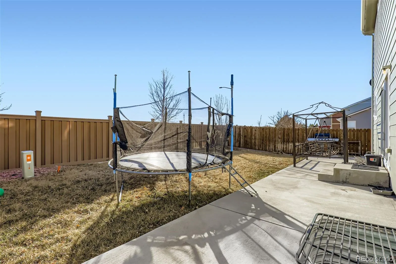5528 Lewiston Court Denver CO 80239 MLS #REC4182257 05052026040245 1600 31