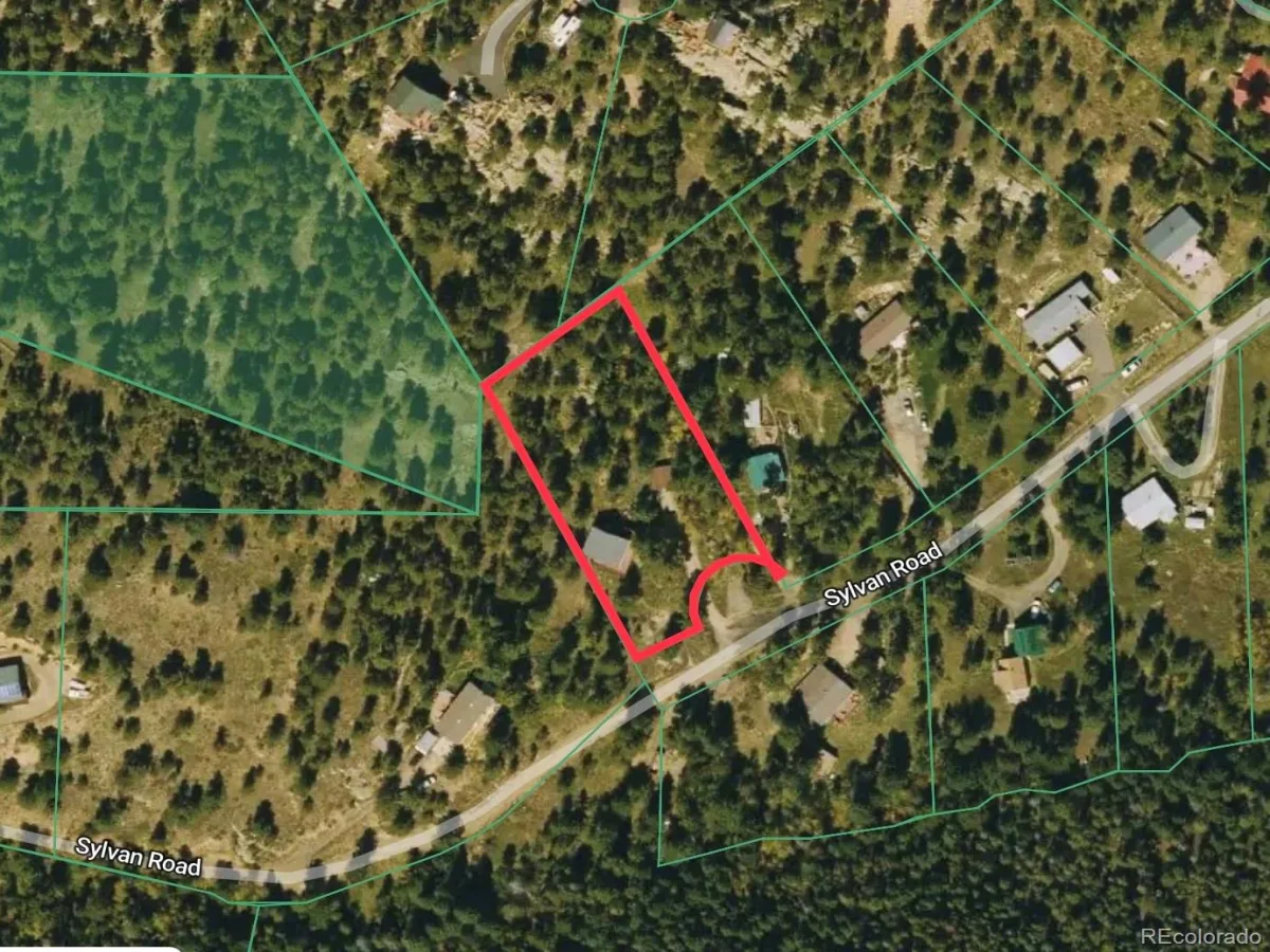 32187 Sylvan Road Golden CO 80403 | MLS #REC4182741 08072026195537 1200 33
