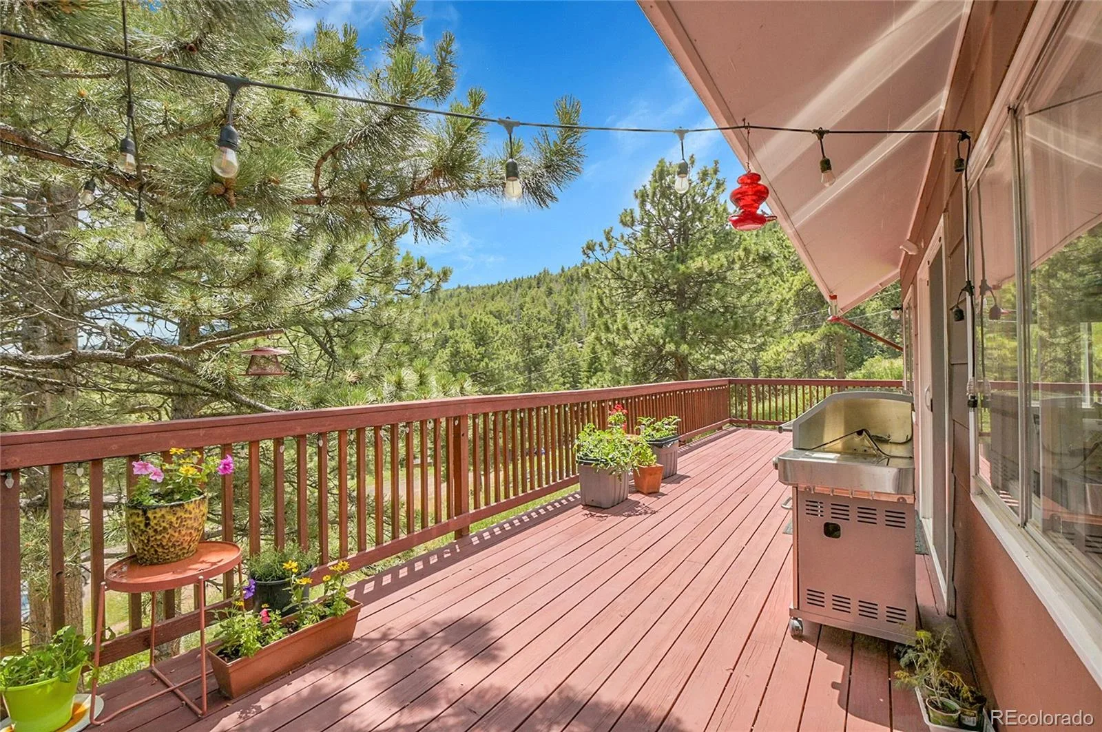 32187 Sylvan Road Golden CO 80403 | MLS #REC4182741 08072026195537 1600 22