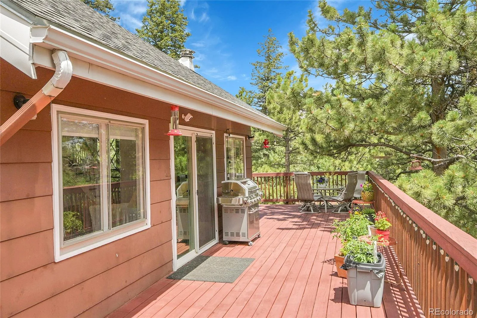 32187 Sylvan Road Golden CO 80403 | MLS #REC4182741 08072026195537 1600 23