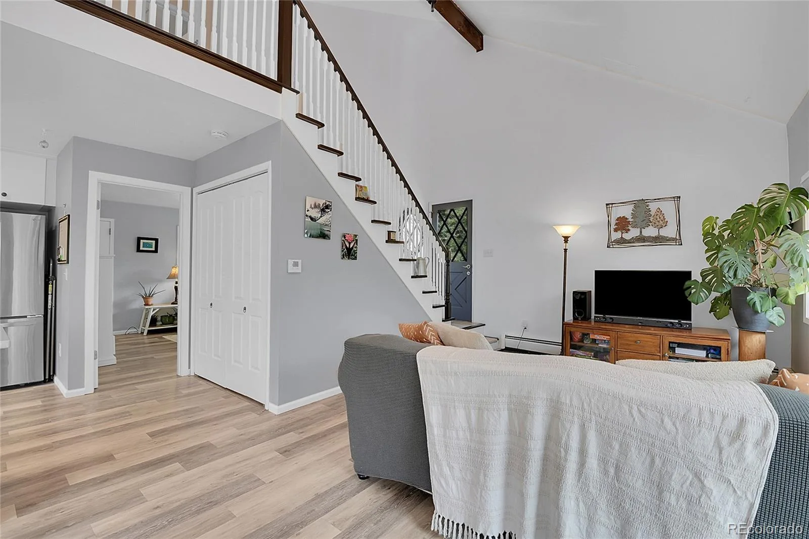 32187 Sylvan Road Golden CO 80403 | MLS #REC4182741 08072026195537 1600 3
