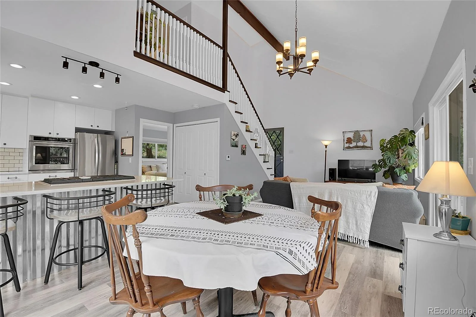 32187 Sylvan Road Golden CO 80403 | MLS #REC4182741 08072026195537 1600 5