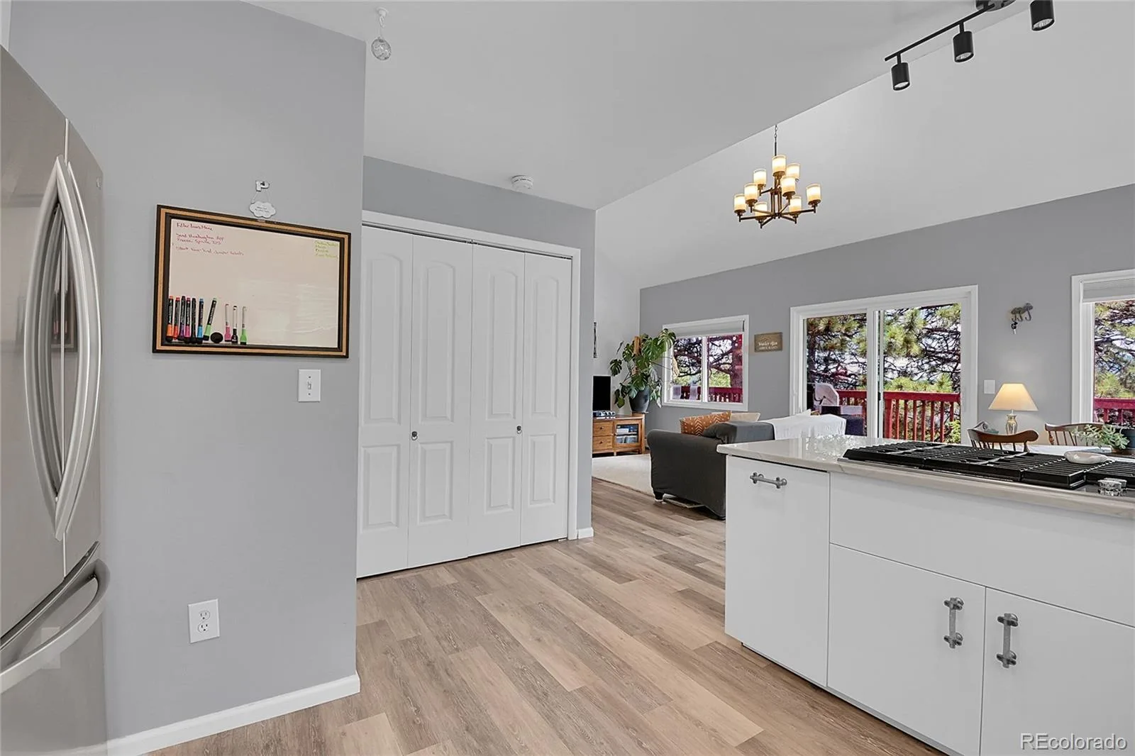 32187 Sylvan Road Golden CO 80403 | MLS #REC4182741 08072026195537 1600 8
