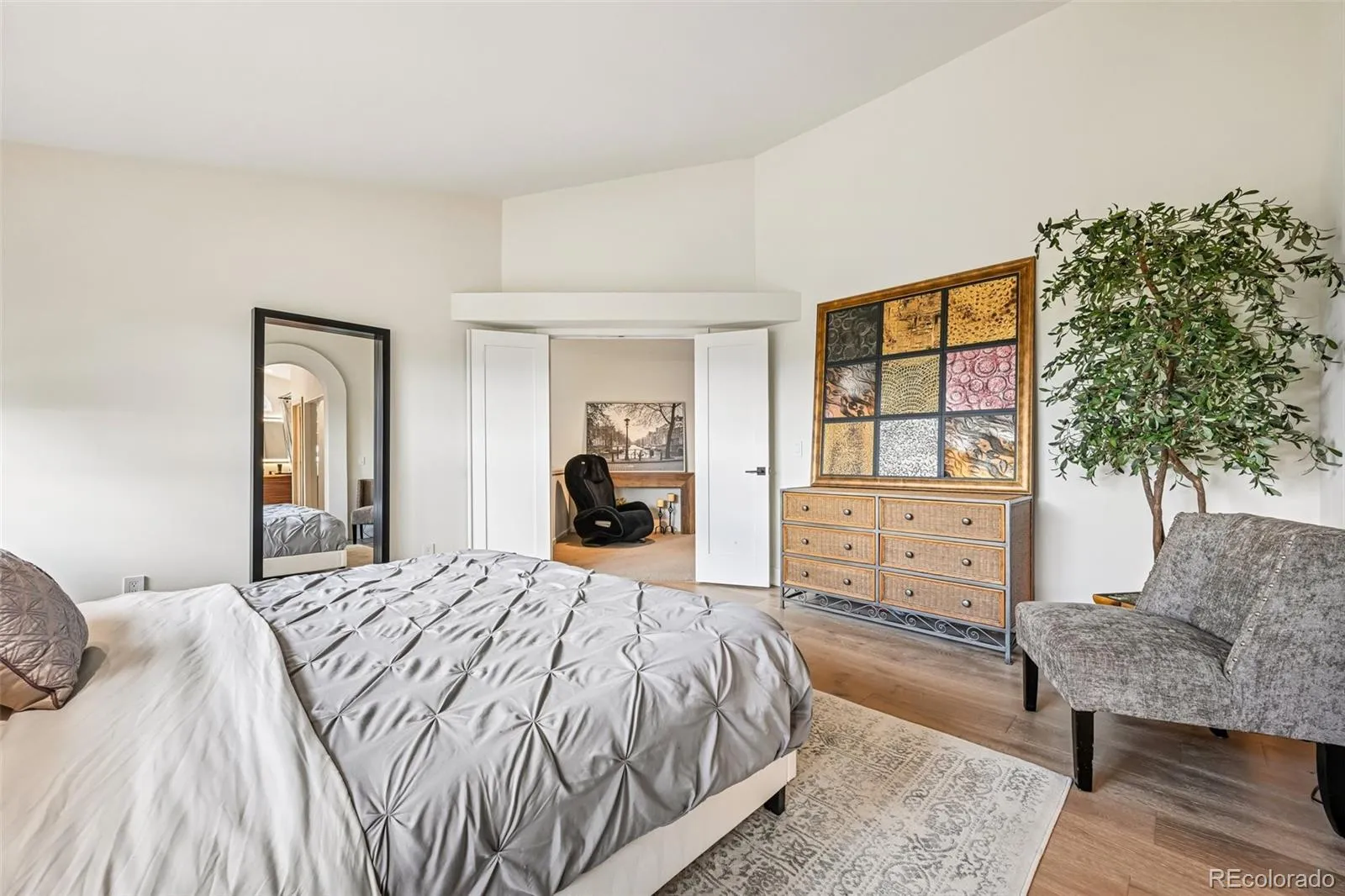 9315 Sulton Court Highlands Ranch CO 80126 MLS #REC4187036 05152026195351 1600 24