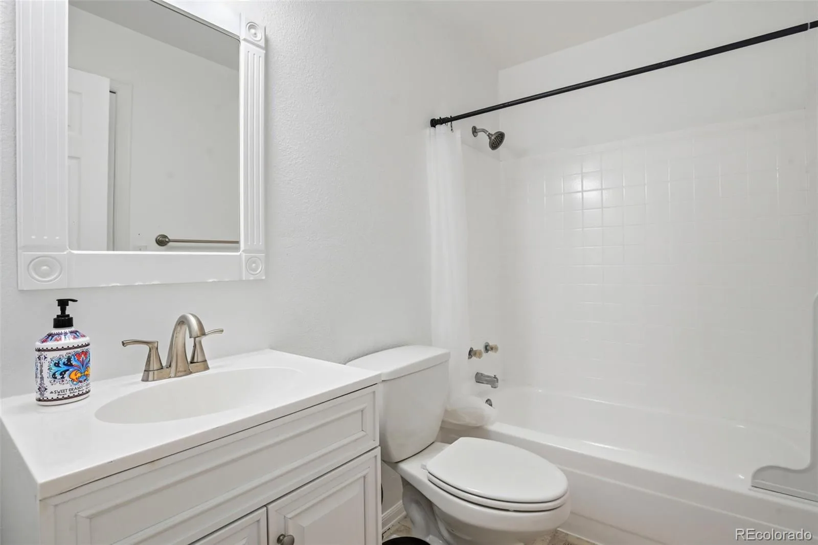 11400 W 102nd Avenue Broomfield CO 80021 | MLS #REC4187212 08142026023313 1600 18