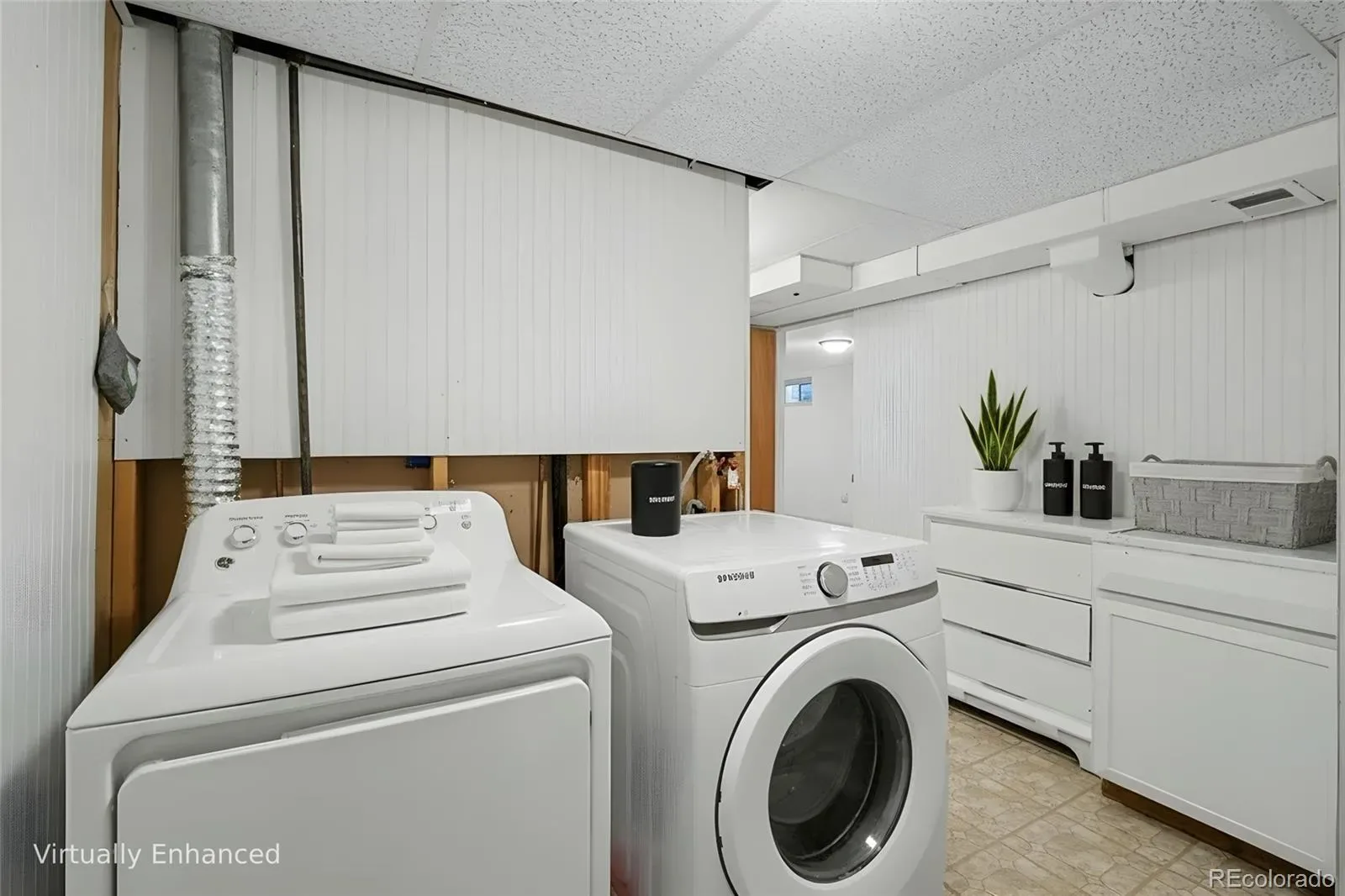 03122026015537 1600 24