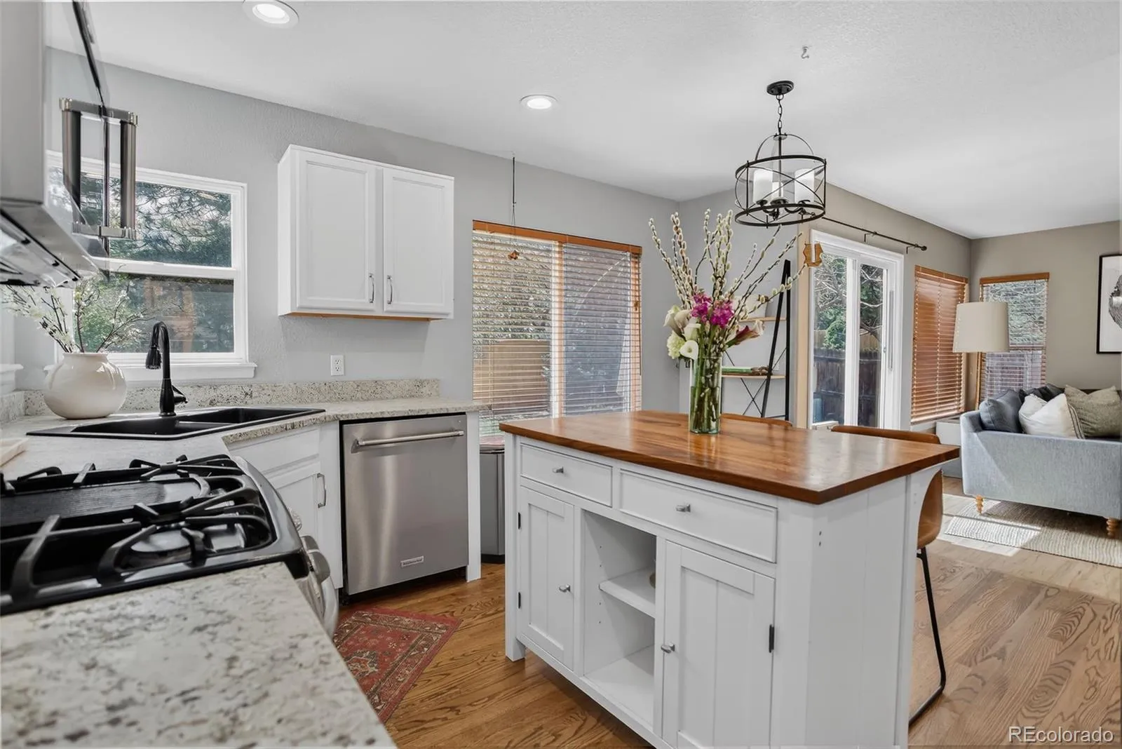 04082026151841 1600 14