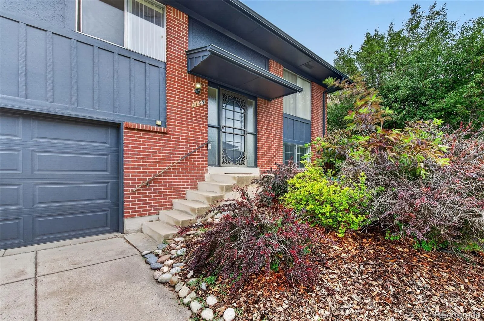 2189 S Coors Circle Lakewood CO 80228 MLS #REC4190730 05212026235516 1600 4