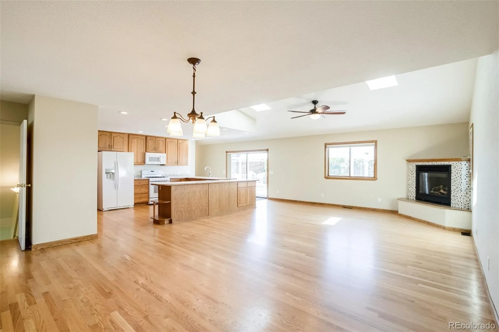 11341 W 107th Place Broomfield CO 80021 MLS #REC4191859 07032026180213 1600 16