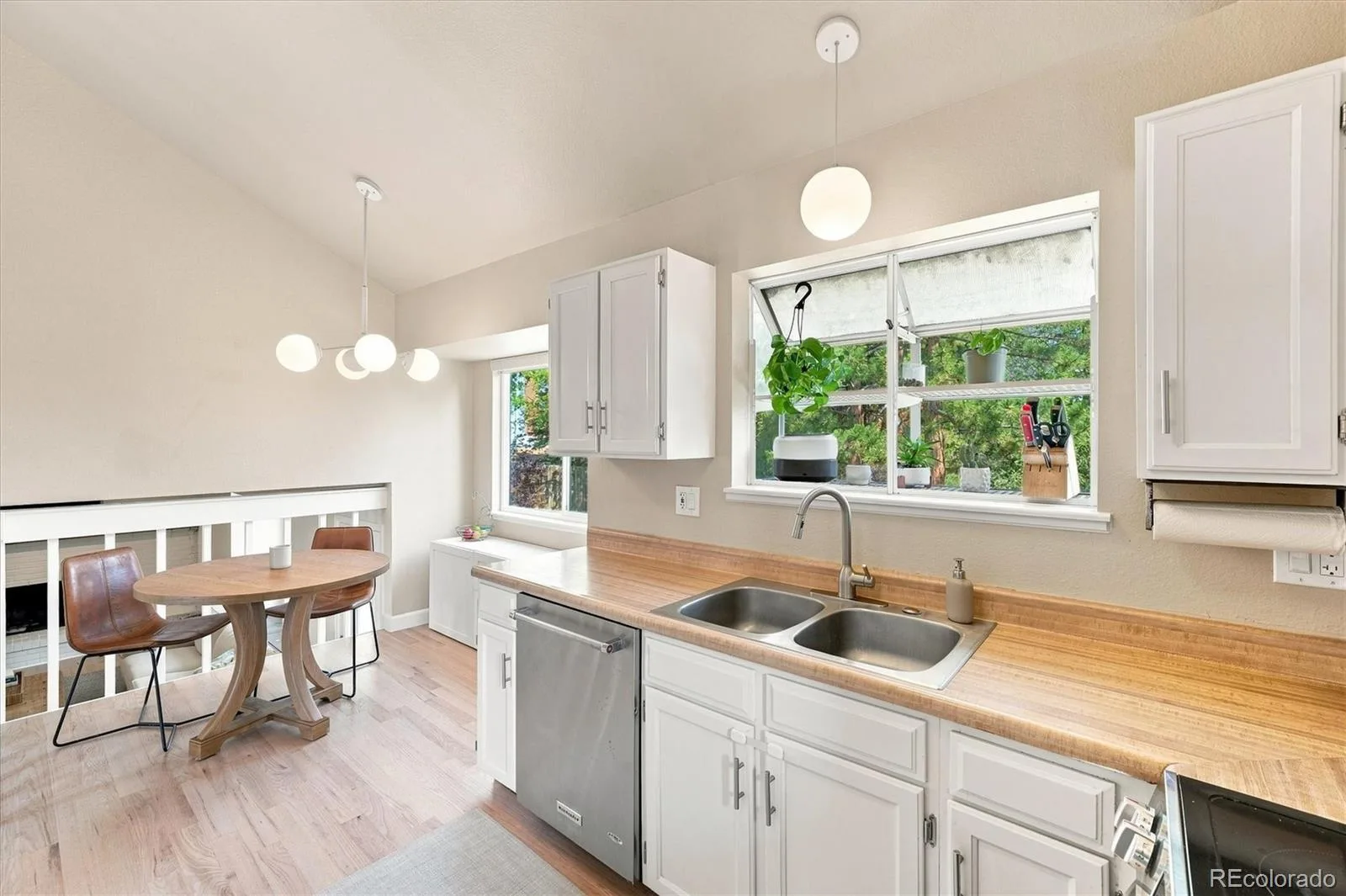 10919 E Maplewood Drive Englewood CO 80111 | MLS #REC4192404 07232026151756 1600 12