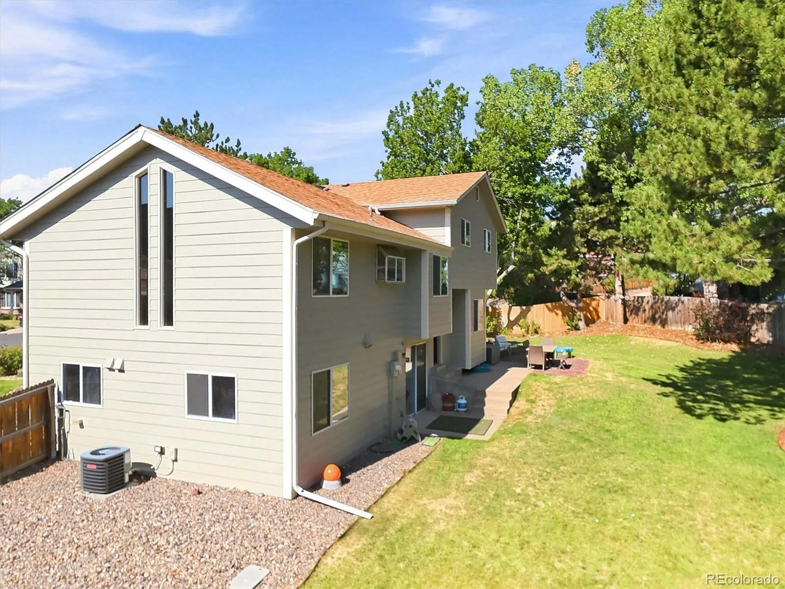 10919 E Maplewood Drive Englewood CO 80111 | MLS #REC4192404 07232026151756 1600 35