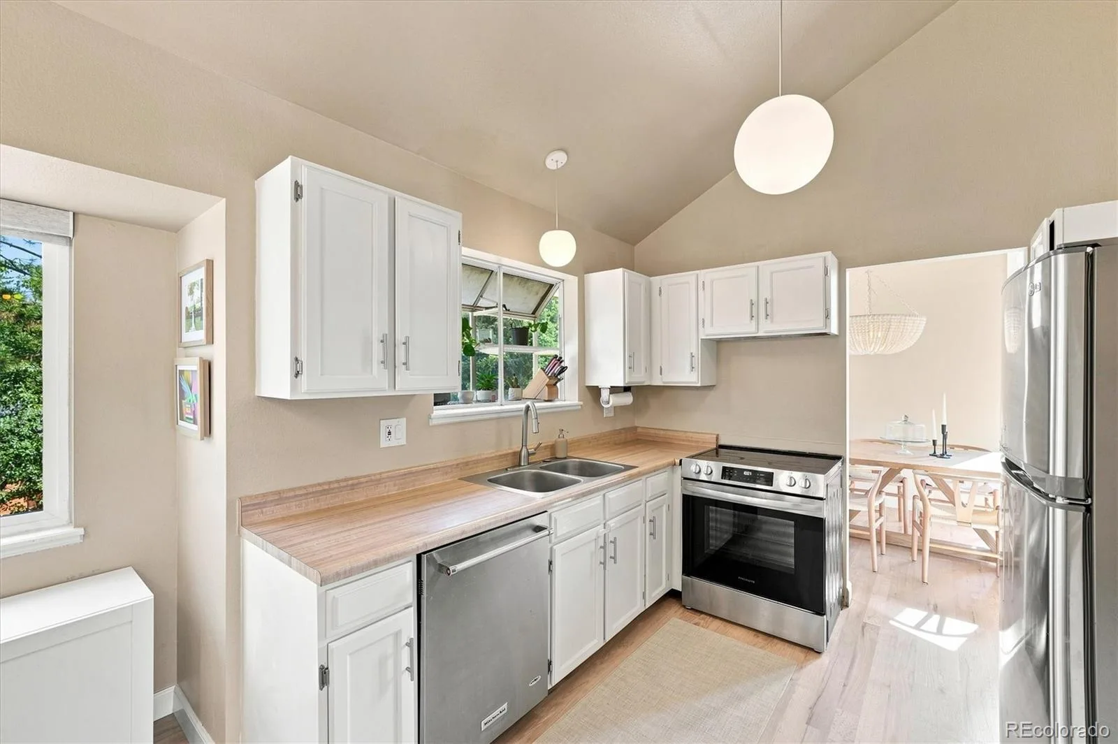 10919 E Maplewood Drive Englewood CO 80111 | MLS #REC4192404 07232026151756 1600 9