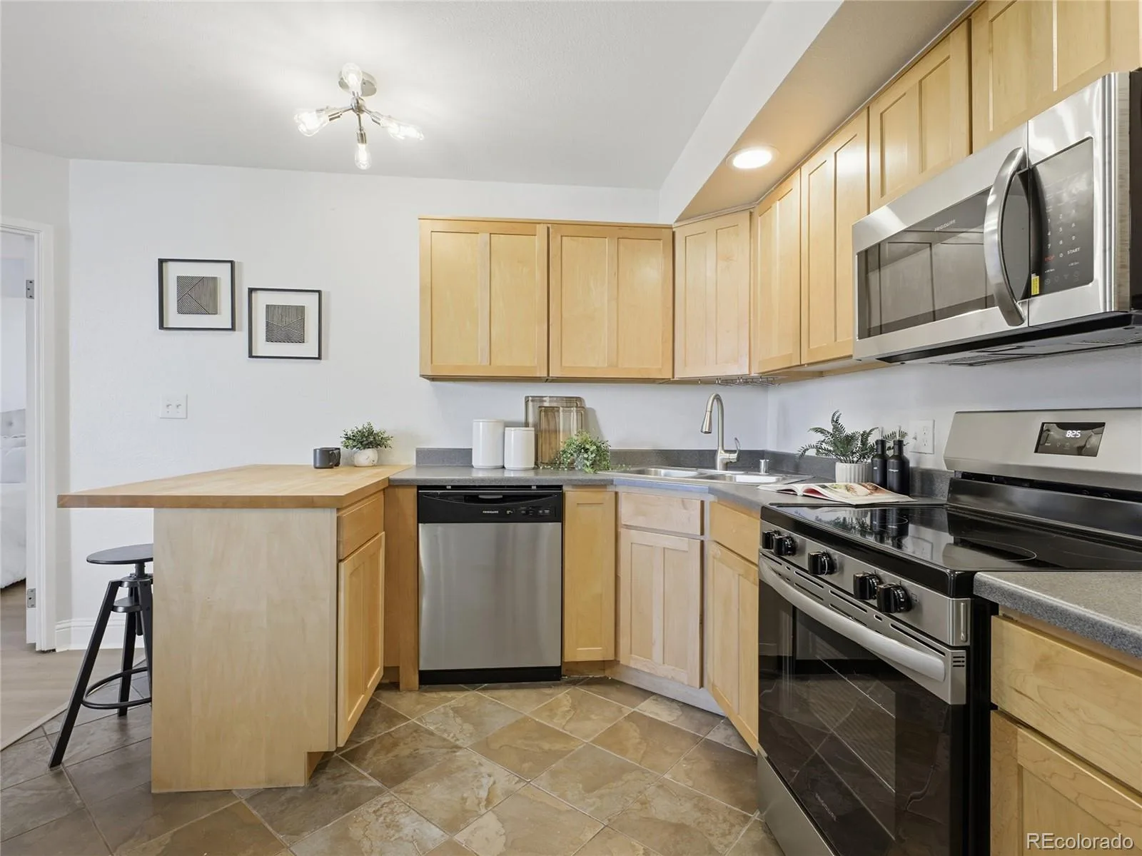 601 W 11th Avenue #604 Denver CO 80204 MLS #REC4192777 05292026061834 1600 7