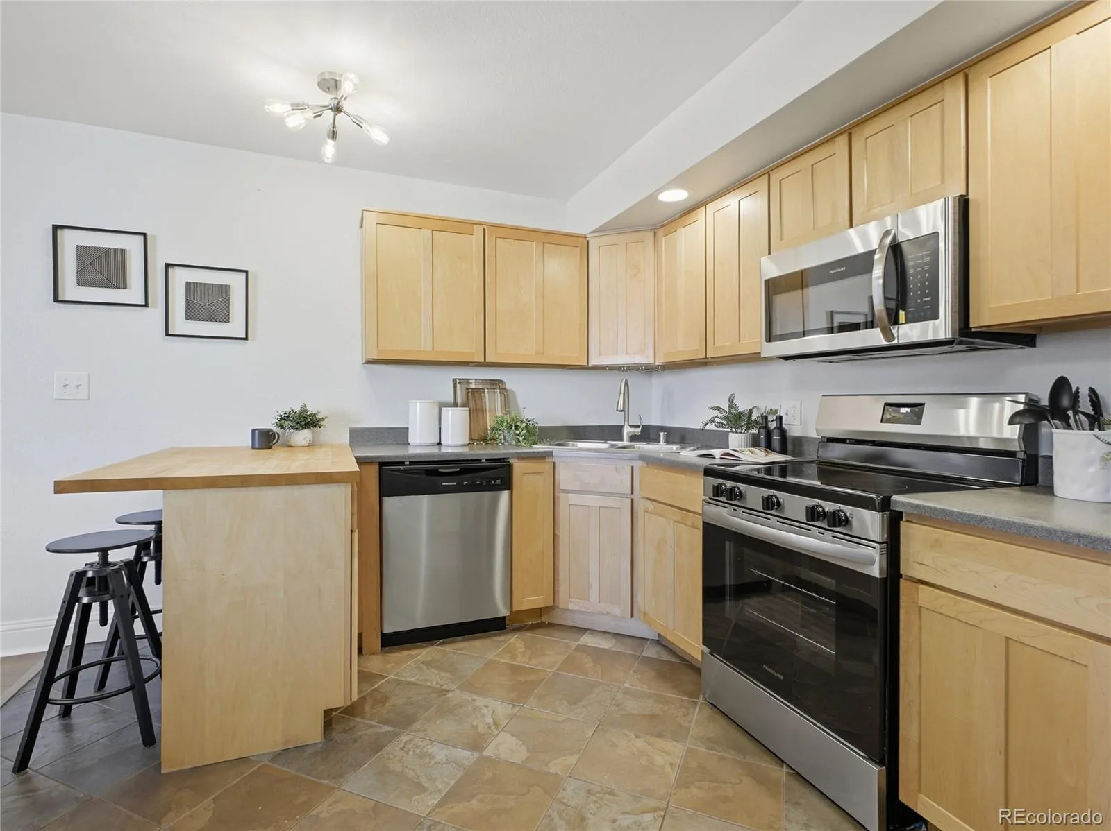 601 W 11th Avenue #604 Denver CO 80204 MLS #REC4192777 05292026061834 1600 8