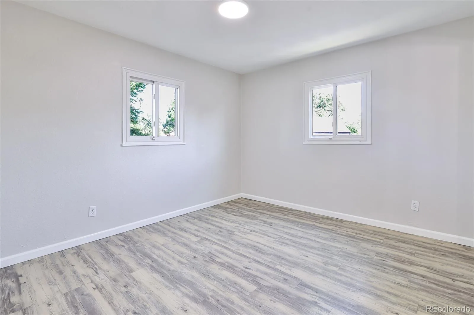 6102 Grape Drive Commerce City CO 80022 | MLS #REC4192988 07092026163913 1600 21