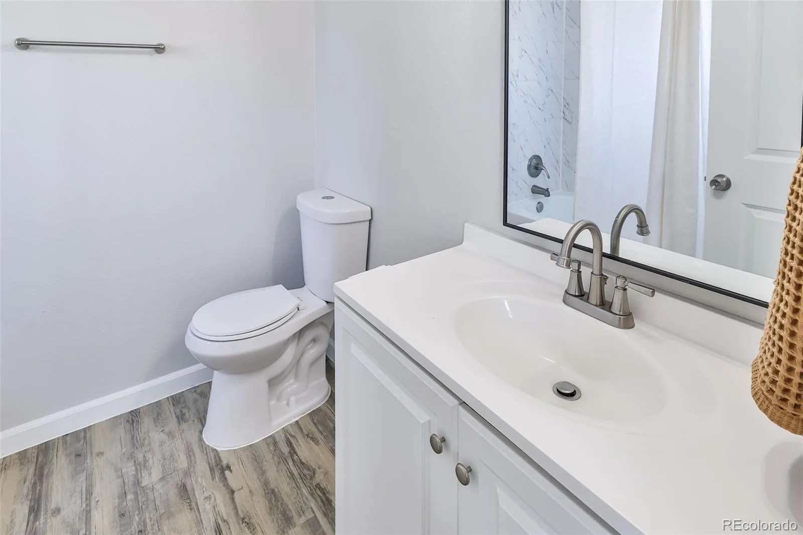 6102 Grape Drive Commerce City CO 80022 | MLS #REC4192988 07092026163913 1600 24