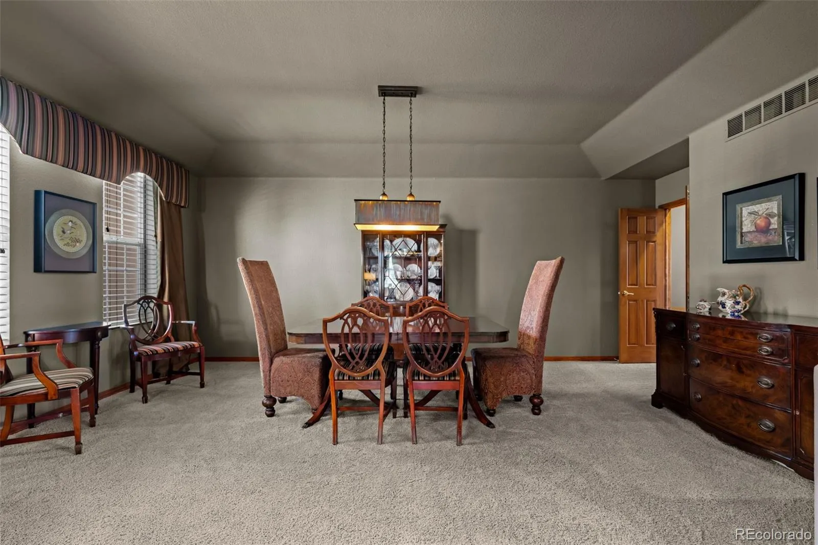 5615 Vistancia Drive Parker CO 80134 MLS #REC4194346 05152026055621 1600 14