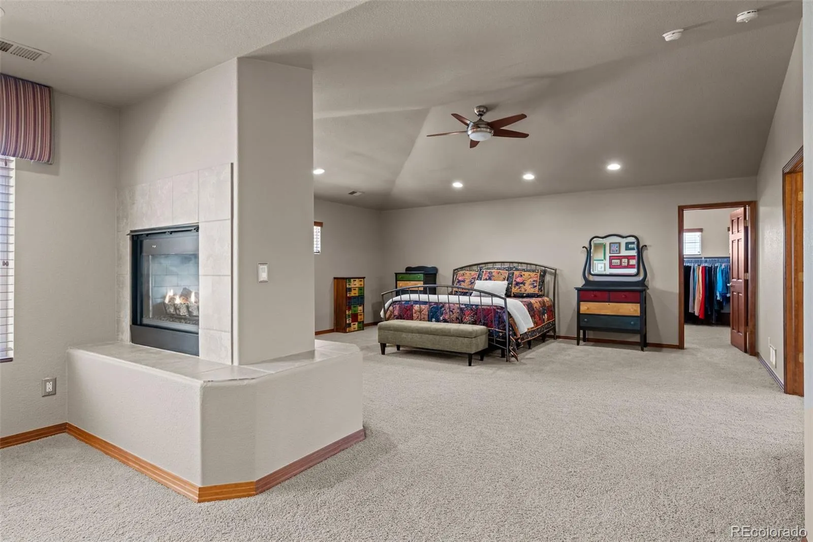 5615 Vistancia Drive Parker CO 80134 MLS #REC4194346 05152026055621 1600 30