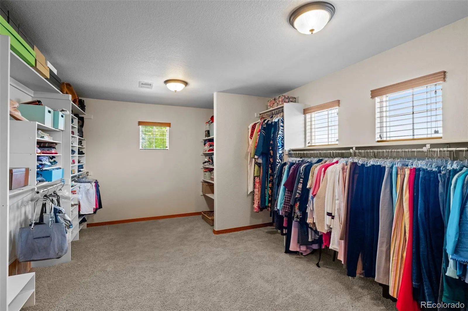 5615 Vistancia Drive Parker CO 80134 MLS #REC4194346 05152026055621 1600 32