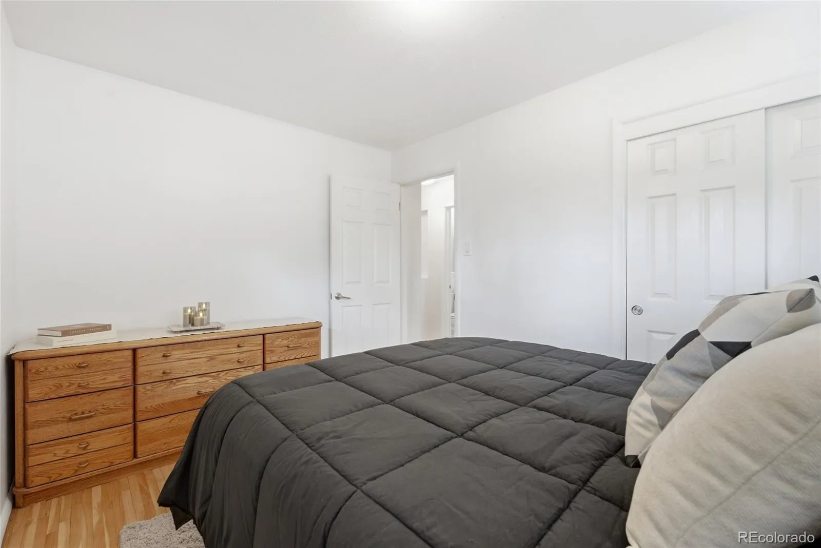 5655 Nebraska Way Denver CO 80224 MLS #REC4202176 05232026093838 1600 23