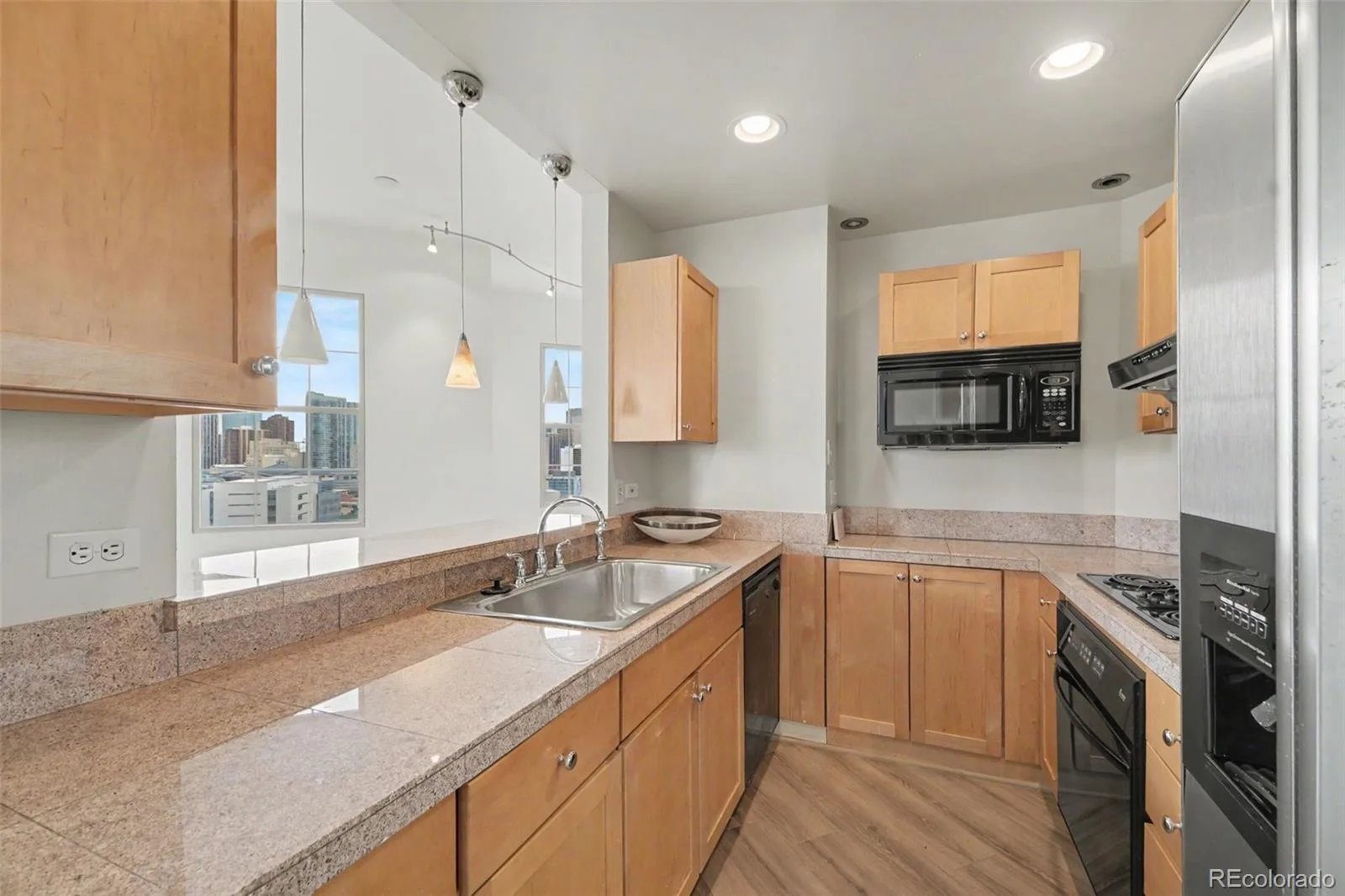 475 W 12th Avenue #14D Denver CO 80204 MLS #REC4203340 07152026150251 1600 3
