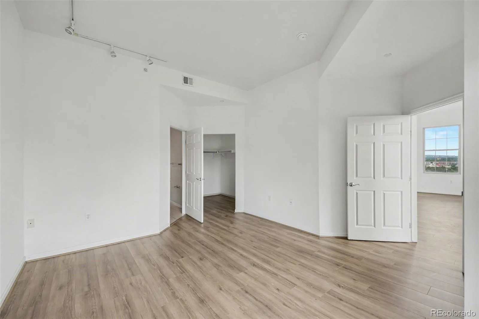 475 W 12th Avenue #14D Denver CO 80204 MLS #REC4203340 07152026150251 1600 6