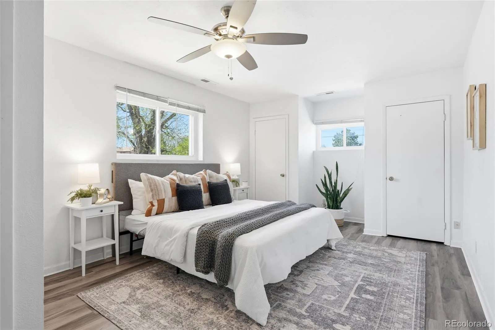 04162026174018 1600 12